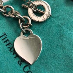 AUTHENTIC TIFFANY & CO NECKLACE